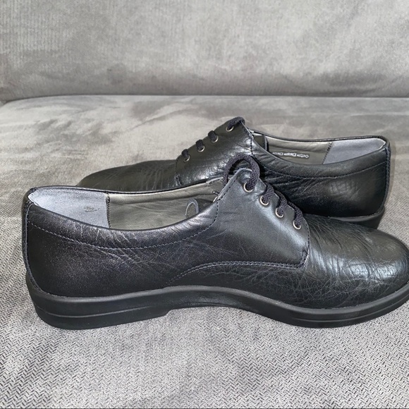 NEW Mephisto Black Shoes - Picture 2 of 4